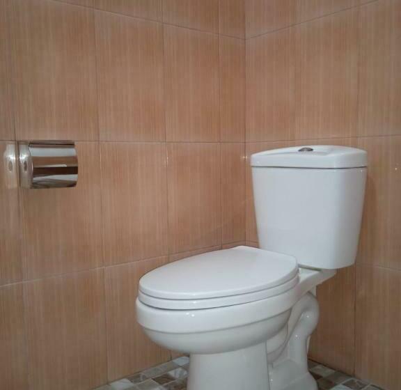 Madu Tiga Beach And Resort