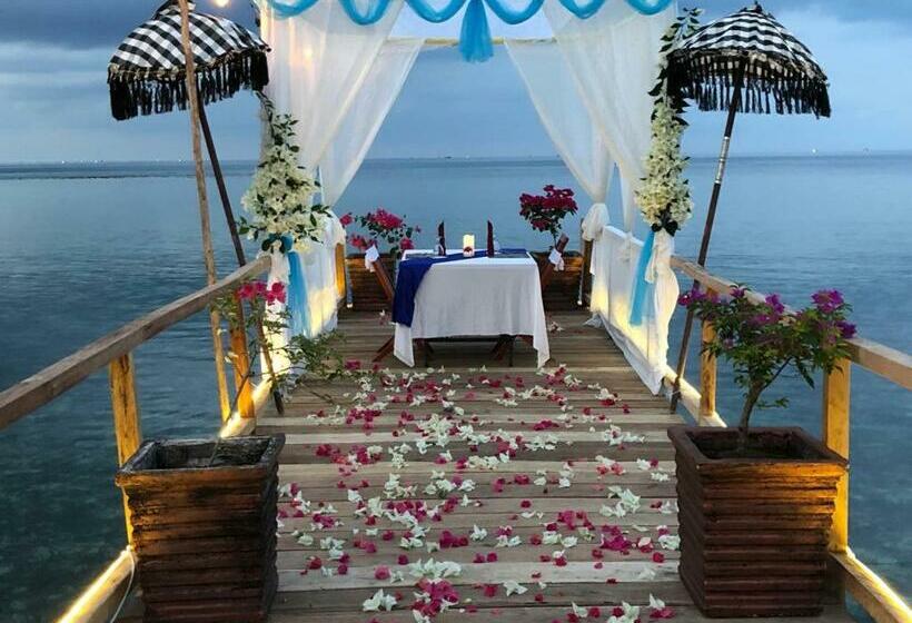 Madu Tiga Beach And Resort