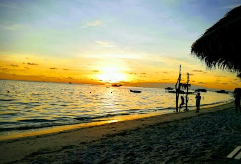 Madu Tiga Beach And Resort