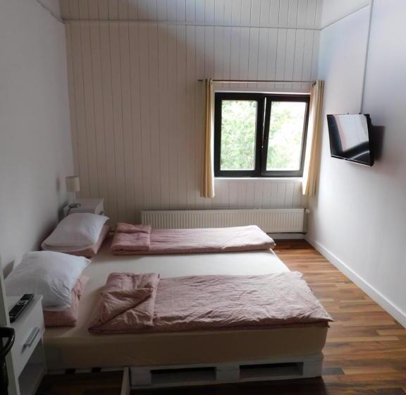 汽车旅馆 Mountain Vista Suites