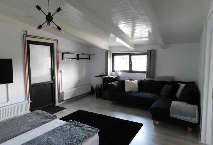 汽车旅馆 Mountain Vista Suites