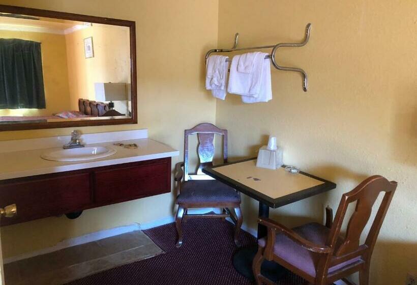 فندق على الطريق Sahara Inn   Los Angeles