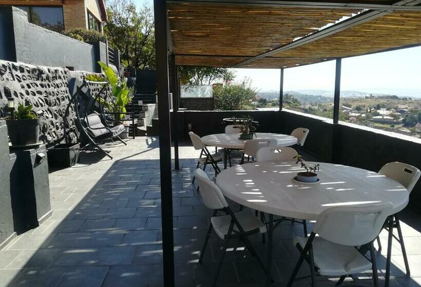 ペンション Arek S Place