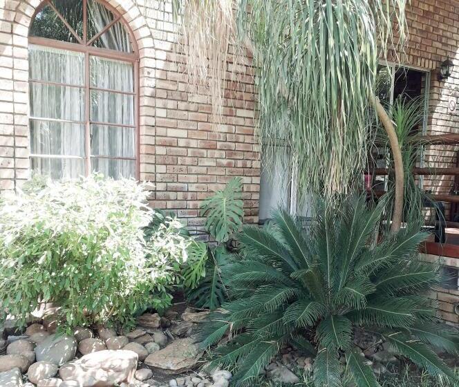 ペンション Burgersfort Gastehuis