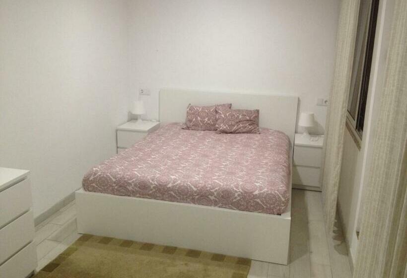 פנסיון Casa Das Pombas