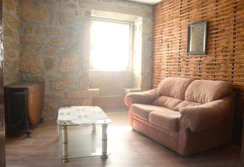 פנסיון Casa Das Pombas