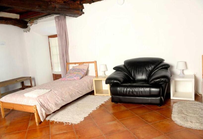 פנסיון Casa Das Pombas