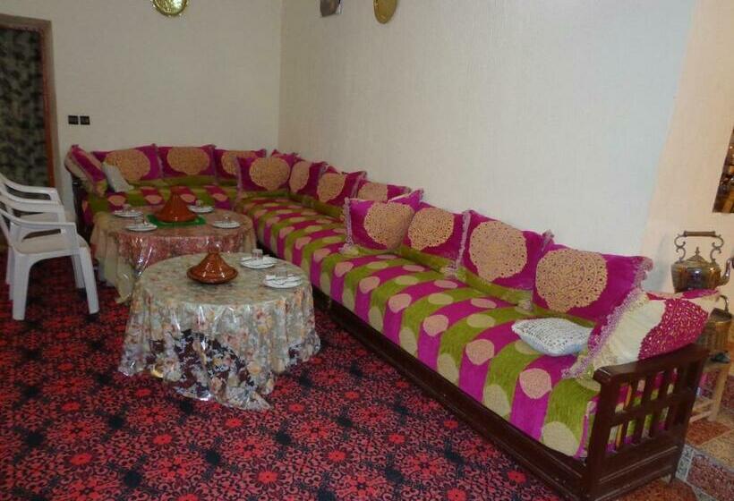 پانسیون Gîte Les Jardins