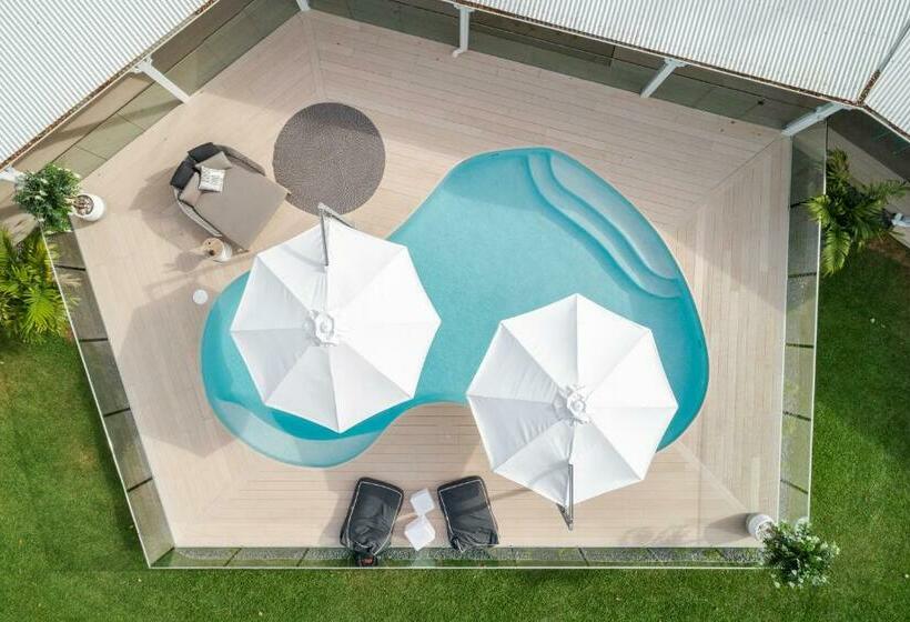 膳宿费 La Boheme Whitsunday