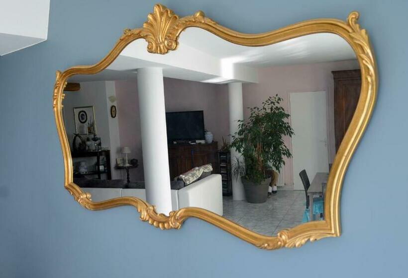 膳宿费 Les Remparts D Angoulême