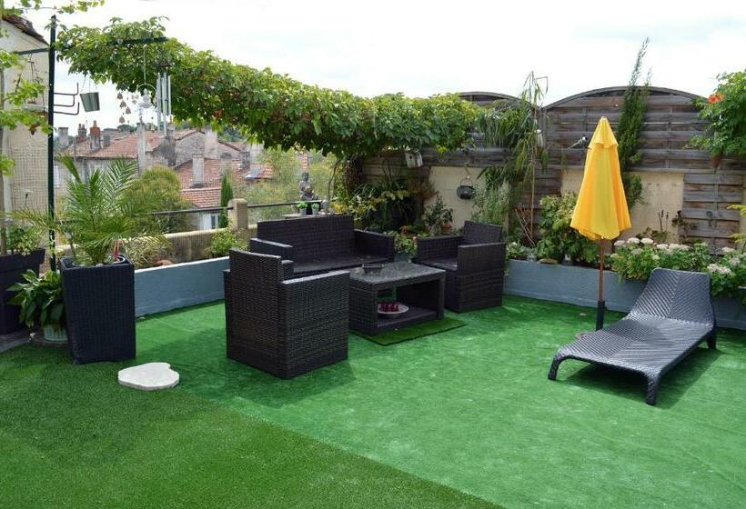 膳宿费 Les Remparts D Angoulême