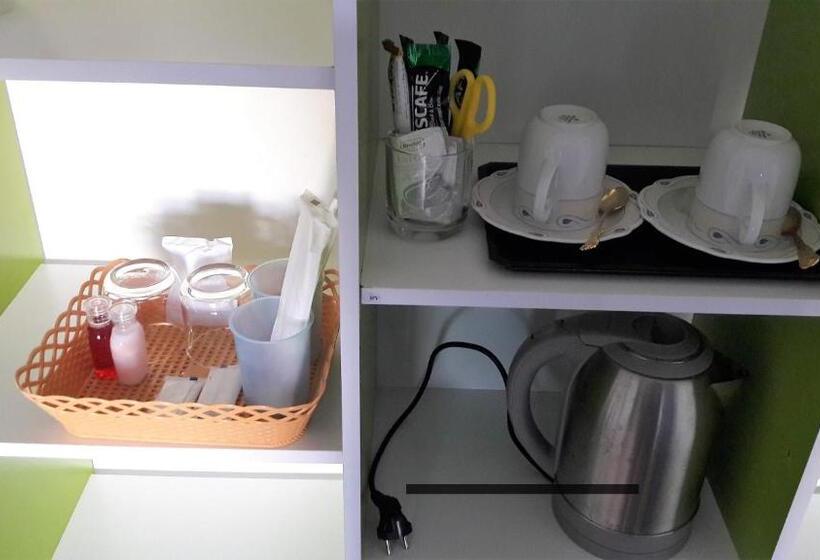 بنسيون Lucky Home Prakhon Chai