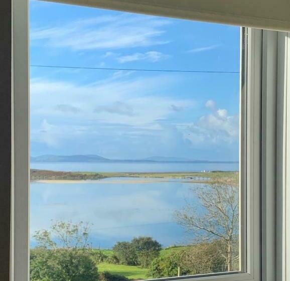 פנסיון Mary S Of Mulranny