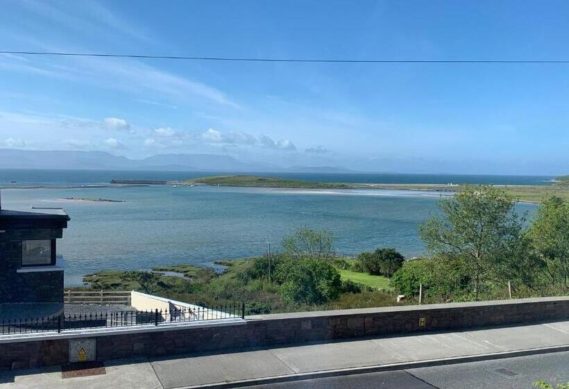 بنسيون Mary S Of Mulranny