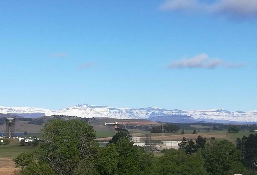 פנסיון Roscommon Guest House