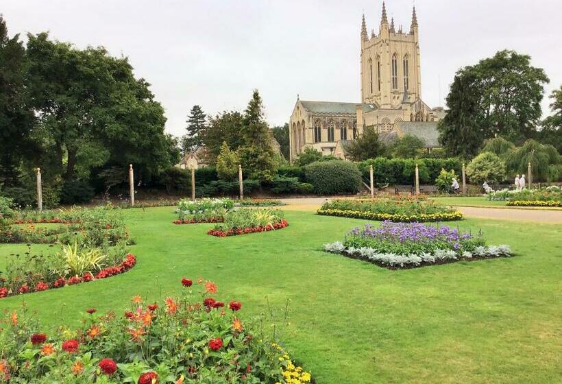 St Mary’s Bed & Breakfast