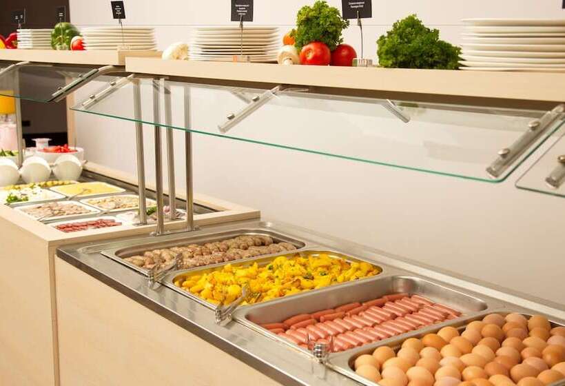 Azimut Hotel Astrakhan