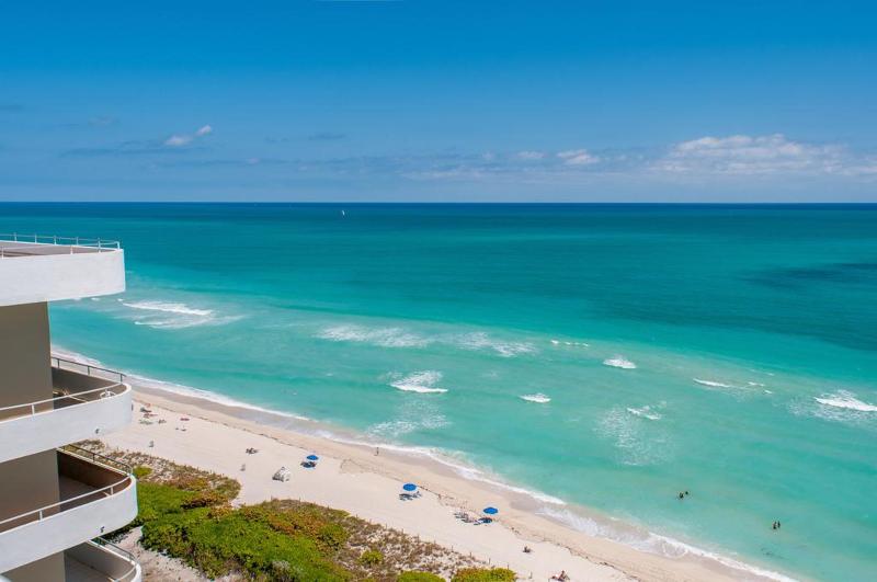 Beach Apartments By Design Suites