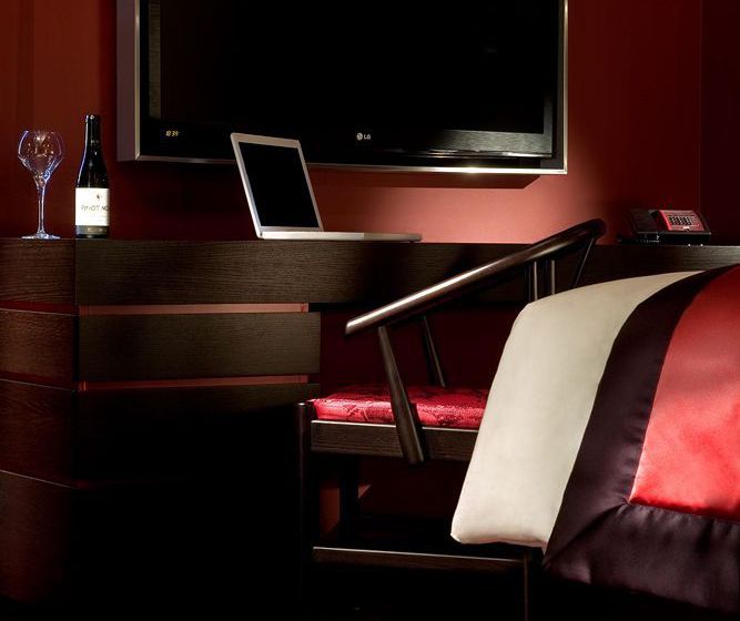 Buddha-Bar Hotel Budapest Klotild Palace