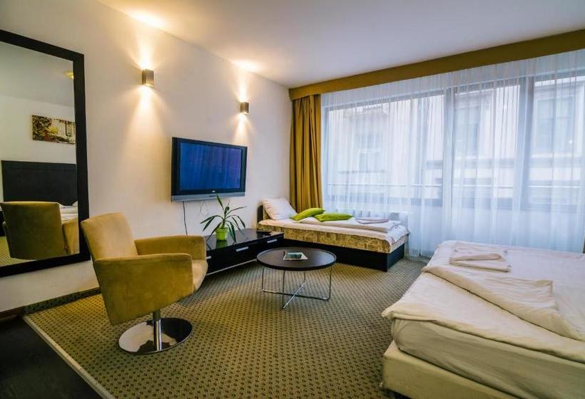 City Gardens Hotel & Wellness