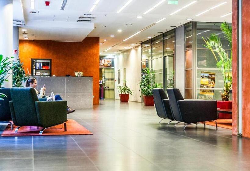 City Gardens Hotel & Wellness