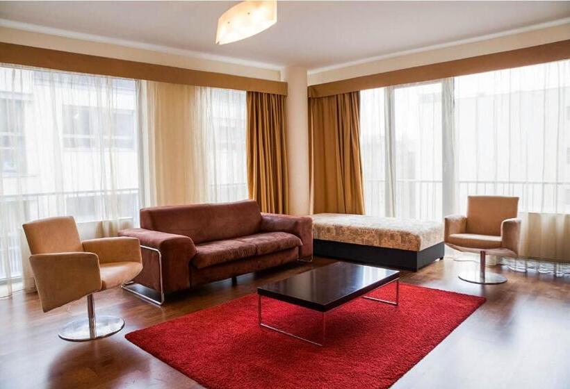 City Gardens Hotel & Wellness