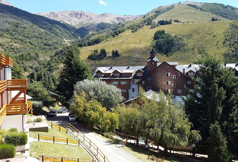 فندق Catedral Ski & Wellness