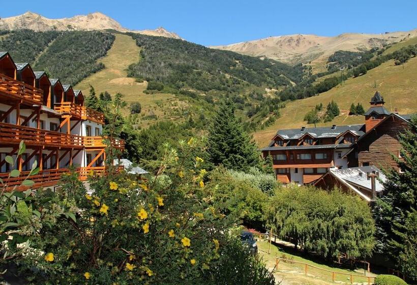 فندق Catedral Ski & Wellness
