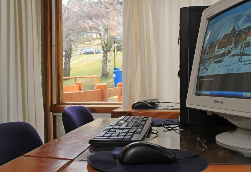 فندق Catedral Ski & Wellness