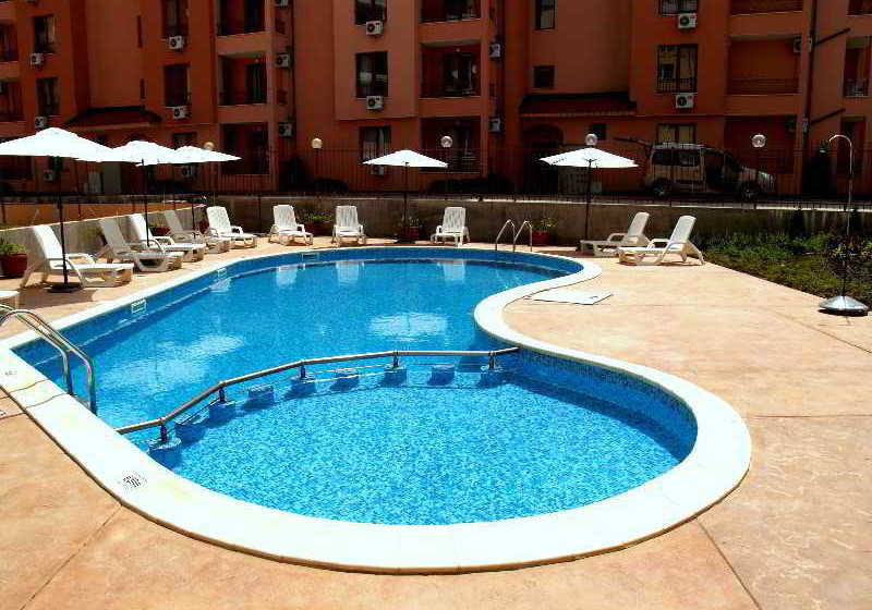 Corsica Aparment Complex