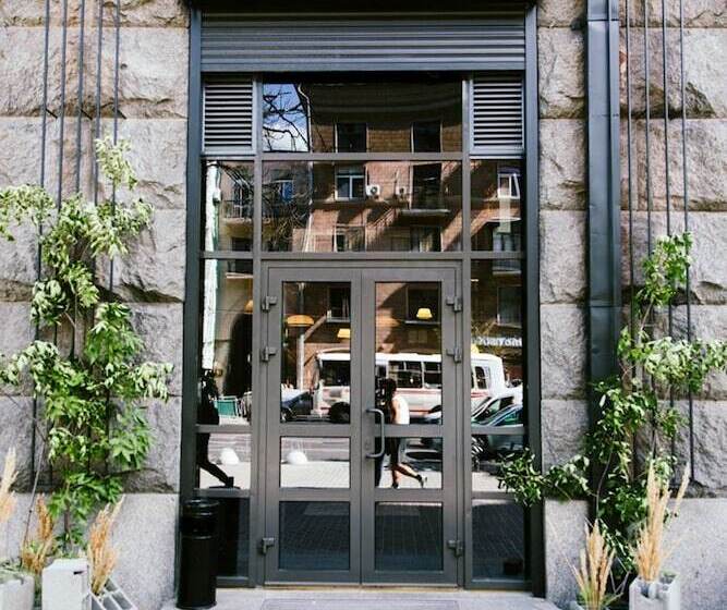 Greguar Hotel By Uhm