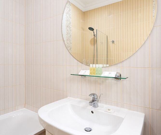 Greguar Hotel By Uhm