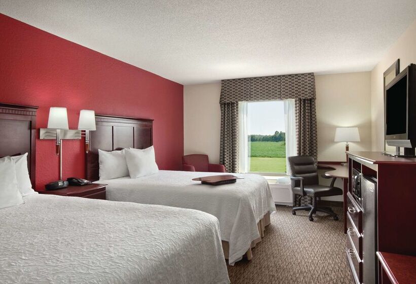 Hampton Inn & Suites Millington