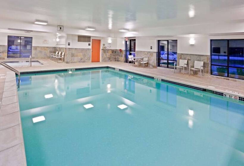 Hampton Inn Detroit/uticashelby Township