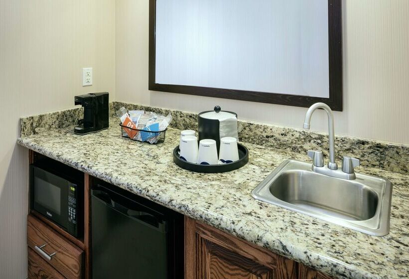 Hampton Inn & Suites Arroyo Grande Pismo Beach Area