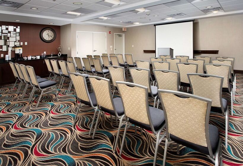 Hampton Inn & Suites Athens I 65