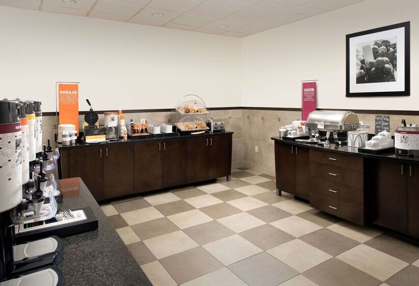 Hampton Inn & Suites Athens I 65