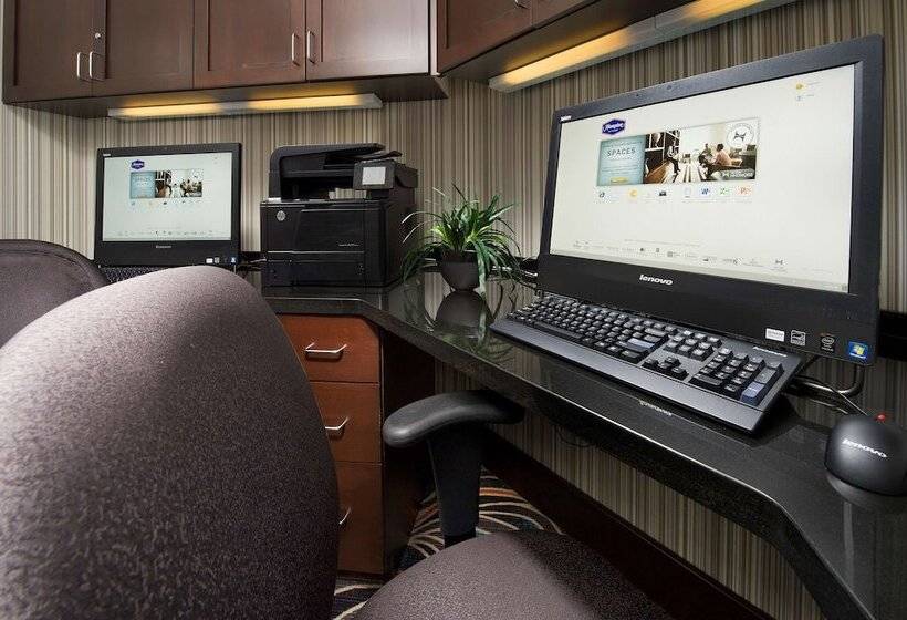 Hampton Inn & Suites Athens I 65