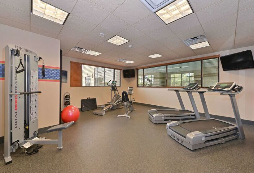 Hampton Inn & Suites Buffalo