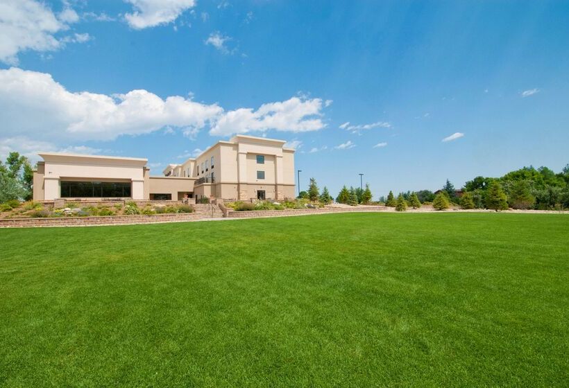 Hampton Inn & Suites Buffalo