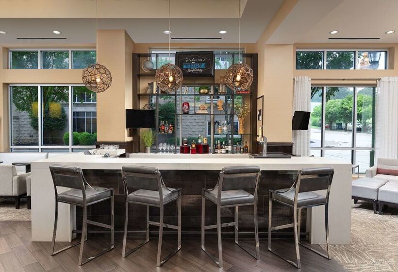 Hampton Inn & Suites Chattanooga/downtown