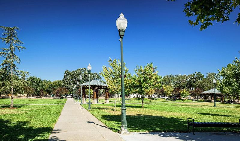 Hampton Inn & Suites Windsor  Sonoma Wine Country