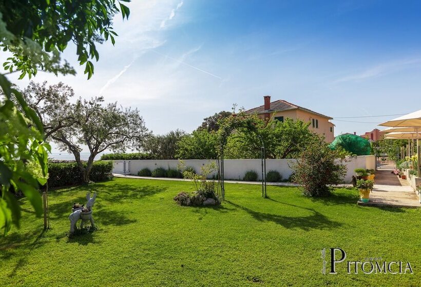 客栈 Villa Pitomcia