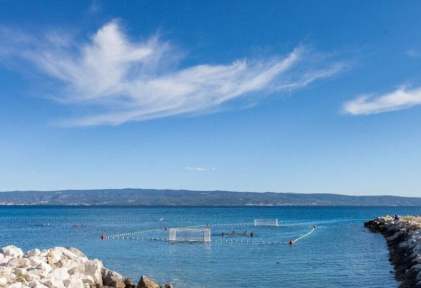 Хостел Villa Pitomcia