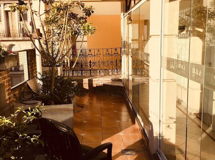 Hôtel A&b Internacional