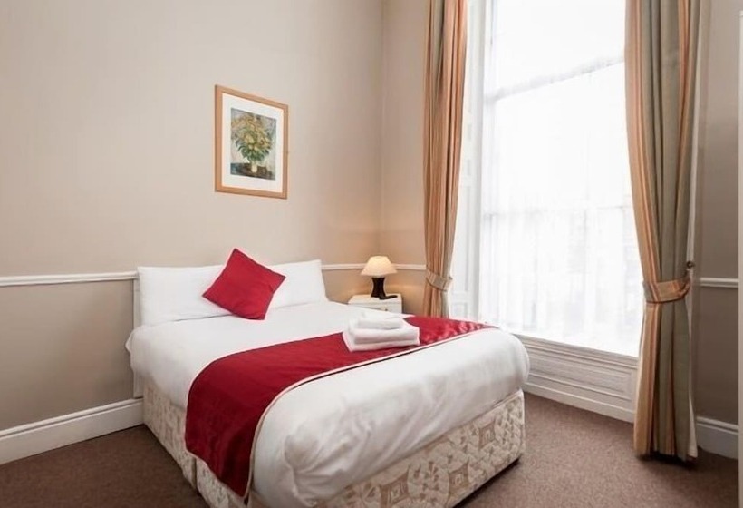 בית מלון כפרי Abbott Lodge