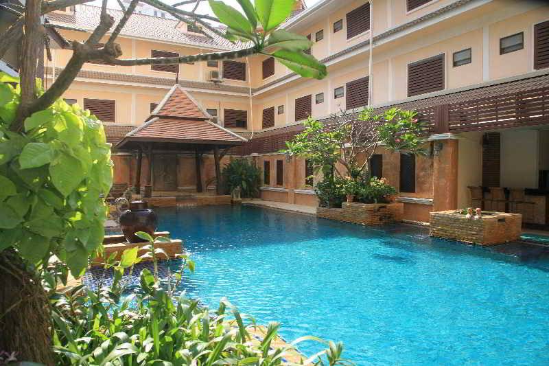 Aiyaree Place Hotel Sha Plus