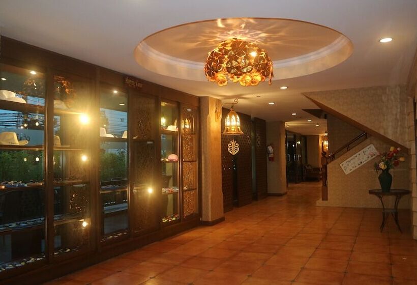 Aiyaree Place Hotel Sha Plus