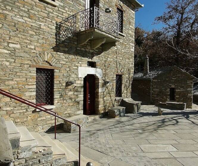 בית מלון כפרי Anovolios Boutique