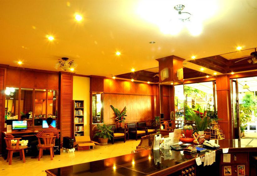 Отель Aonang President